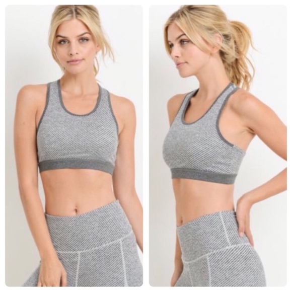 Woven&Trellis Mesh-Back Combo Racerback Sports Bra - Picture 2 of 6